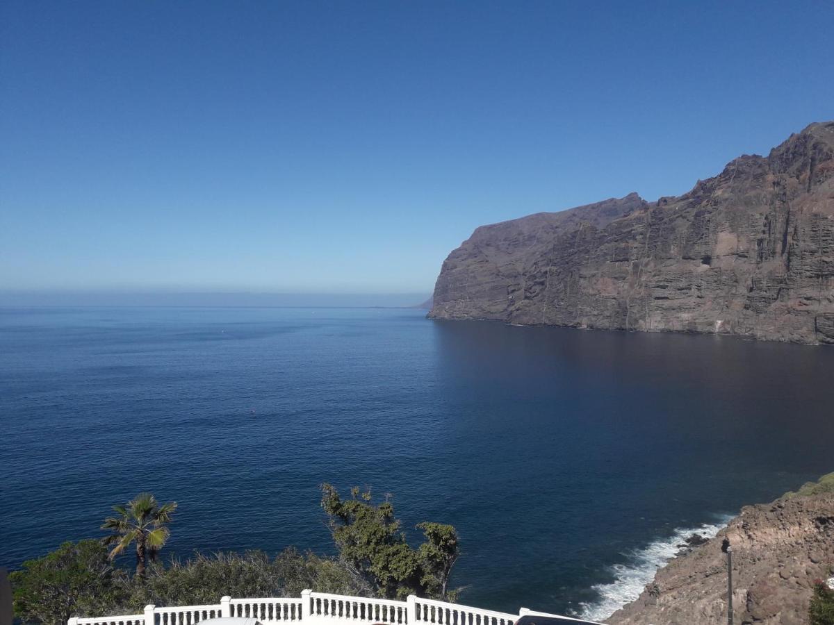 Los Gigantes In Front Of Sea Acantilado de los Gigantes Eksteriør billede