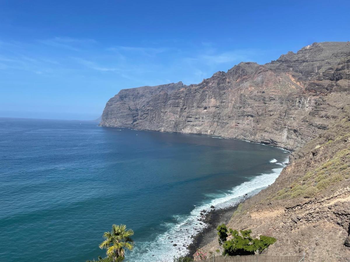Los Gigantes In Front Of Sea Acantilado de los Gigantes Eksteriør billede